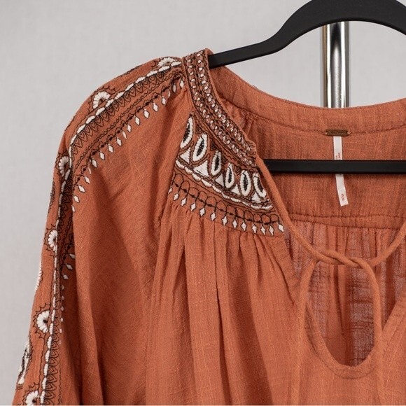 Free People Dream Weaver V-Neck Embroidered Tunic size S - Picture 5 of 16